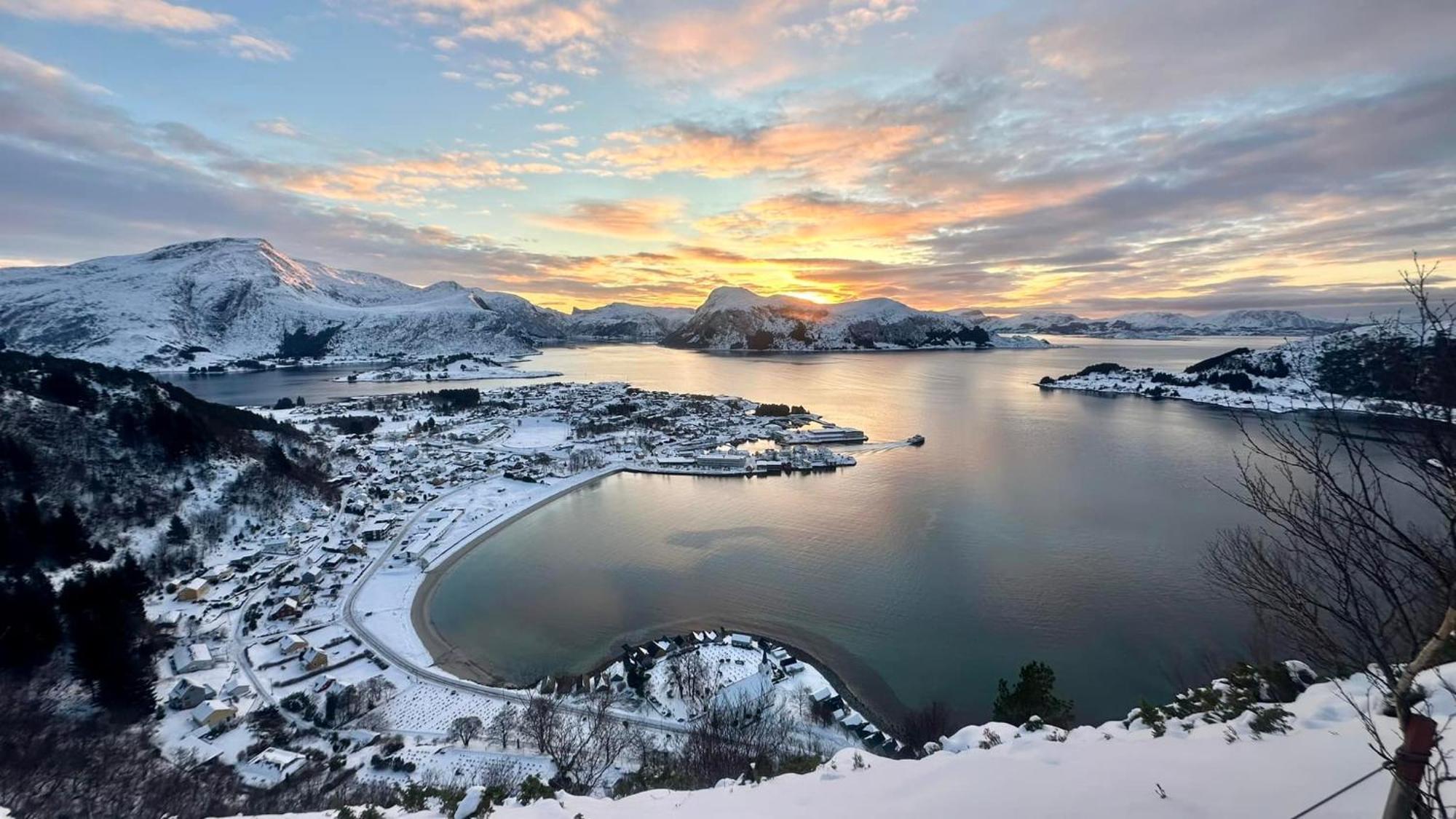 Skogstad Holiday Home Selje Dış mekan fotoğraf